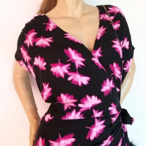 Ava and Viv Dolman Short Sleeve Wrap Dress NWT - Picture 2 of 4